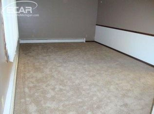 6120 S Martin Dr, Durand, MI 48429