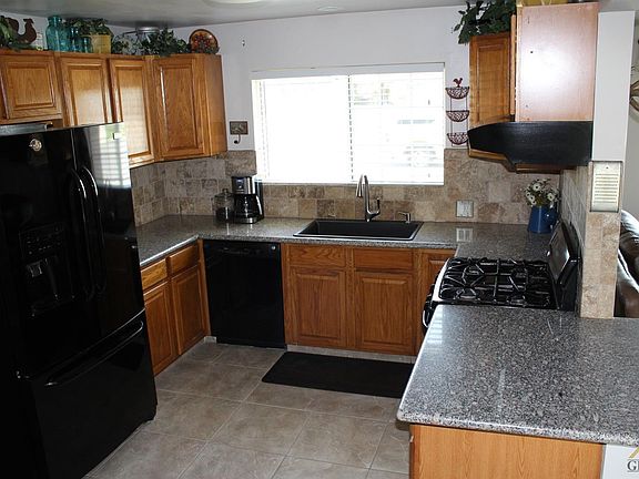 3rd image of 10016 Palm Ave