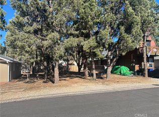 177 Sunset Ln LOT 6, Sugarloaf, CA 92386