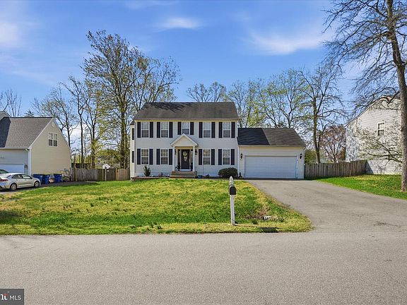 2nd image of 5811 Glen Eagles Dr