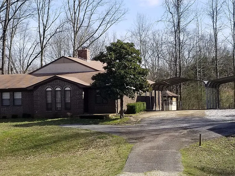 2128 Red Banks Rd N — Photo 1