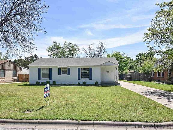 2nd image of 4111 Hughes Dr