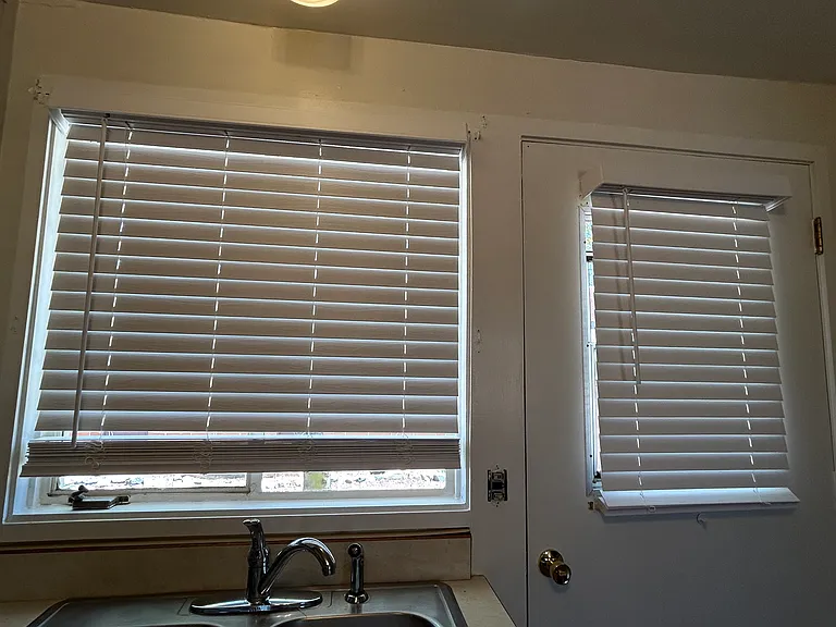 515 S La Canada Dr #B — Photo 6