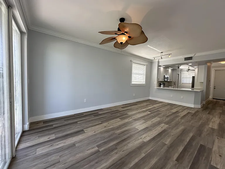 27 Royal Palm Way #406 — Photo 16