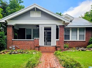 711 E 7th St, Anniston, AL 36207