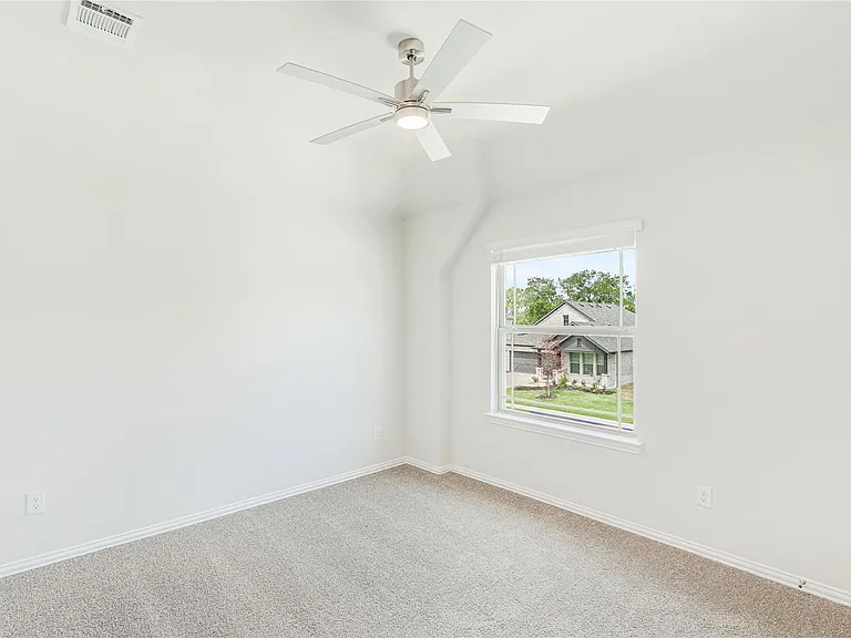 1010 Ridgehurst Rd — Photo 11