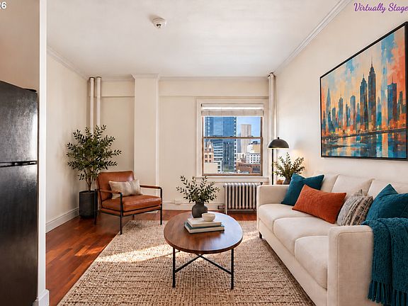5th image of 1005 SW Park Ave Unit 703