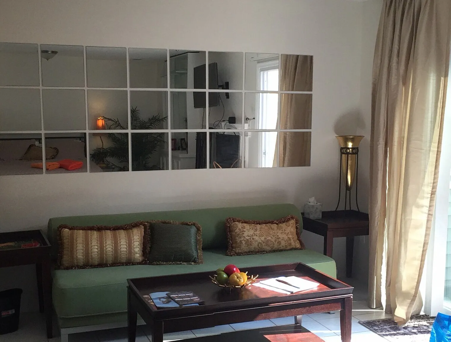 1 bed, 1.0 bath, $3,619 — Photo 2