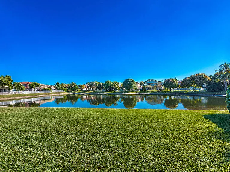 116 Bella Vista Way — Photo 43