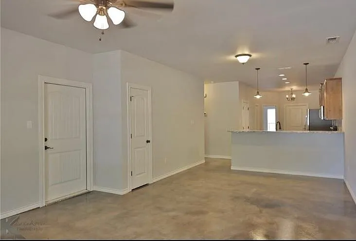 409 Private Road 1208 #B — Photo 6