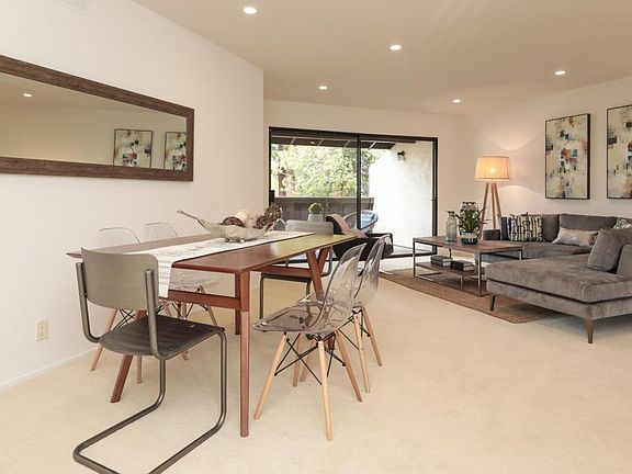 4th image of 1001 E Evelyn Ave #114