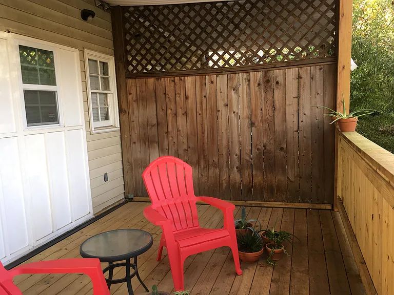332 4th St NE #3 — Photo 5