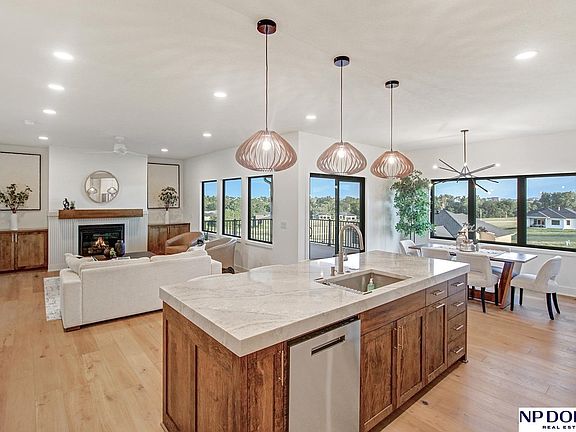 5th image of 20131 R St