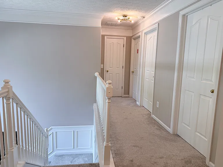 14010 Avalon East Dr — Photo 46