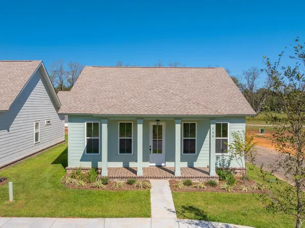 130 Wynwood Dr, Thomasville, GA 31792