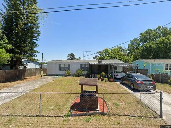820 WATER OAKS DRIVE, WINTER HAVEN, FL 33880