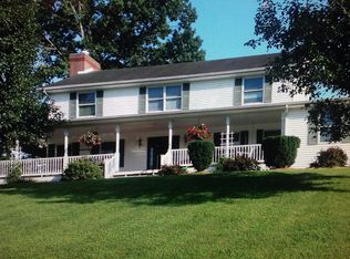 3504 Wolf Creek Rd, Huntington, WV 25704