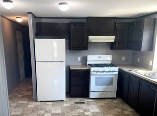 26131 Dequindre Rd #248, Madison Heights, MI 48071