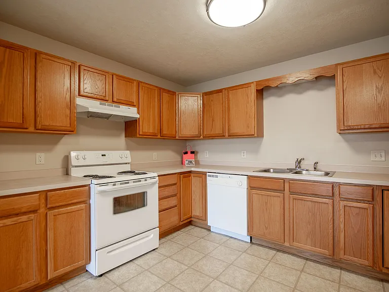 Terrace Pointe Kitchen