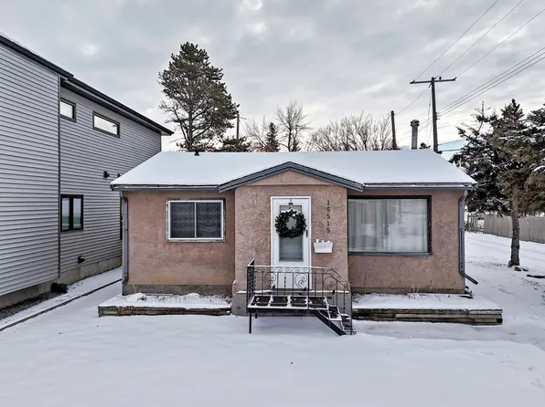 15515 92a Ave NW, Edmonton, AB T5R 5E8