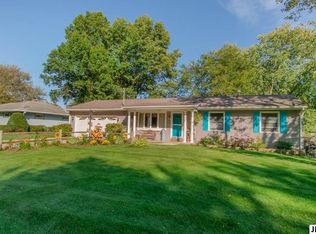 213 Westlawn Ave, Parma, MI