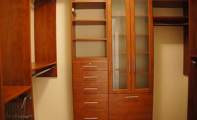 Rented by Treasure NY Inc | media 9
