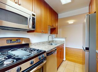 2725 39th St NW, Washington, DC 20007