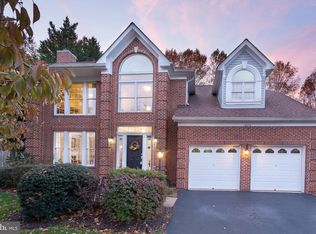 15072 Greenmount Dr, Woodbridge, VA 22193