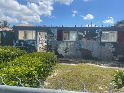 14235 Jefferson St, Miami, FL, 33176