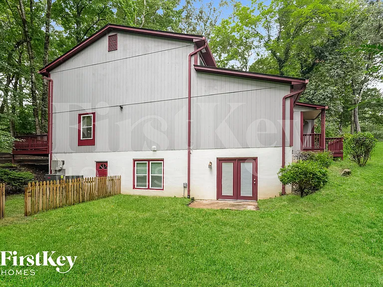 8832 Belhaven Ct — Photo 14