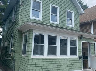 154 John St, Staten Island, NY 10302