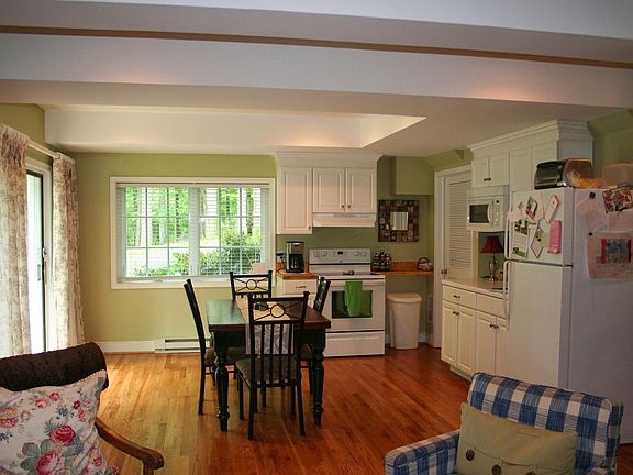 Spacious Terrace Level Apartment- new Benjamin Moore paint color- on the way- Cloud White 967-furnished or unfurnished