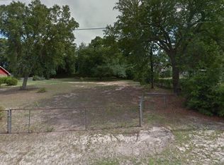 4221 Burbank Dr, Milton, FL 32583