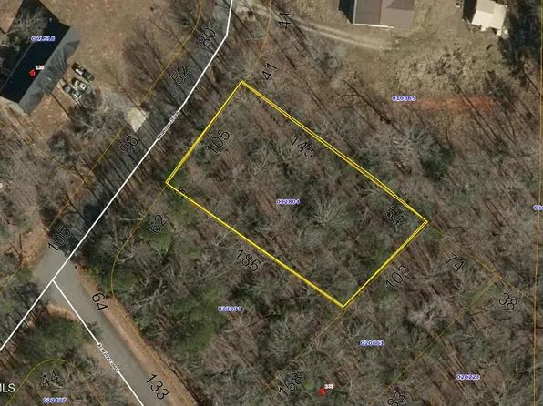 135 Shaman Dr, Louisburg, NC 27549