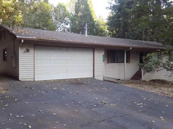 13786 Andover Dr, Magalia, CA 95954
