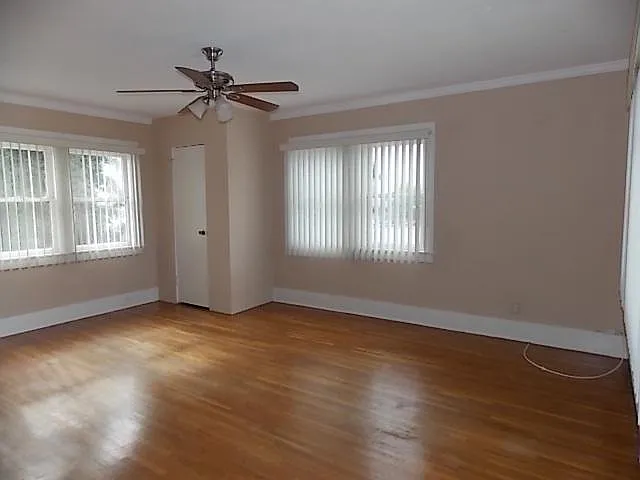 2821 Lincoln Ave — Photo 7