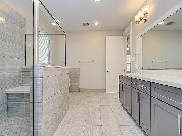 3516 Bastrop St — Photo 15