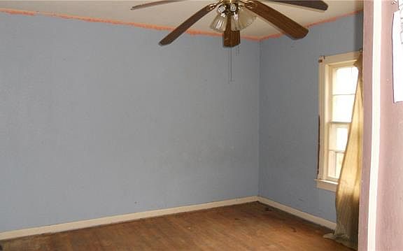 4th image of 103 S Goodman Ave