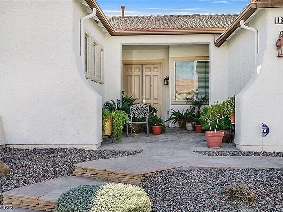2nd image of 1629 Fontana Cliffs Ct