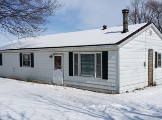 73 N McDonald Dr, Winchester, IN 47394