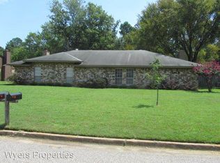 408A Fawn Trl, Longview, TX 75604