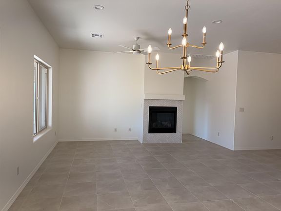 4th image of 3433 W 37th St
