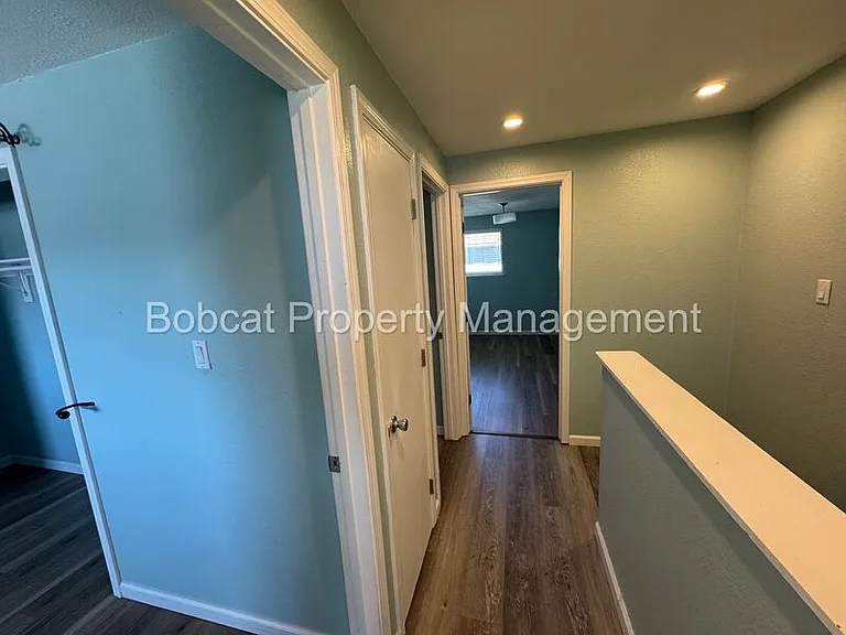 1330 Ashby Ct — Photo 17