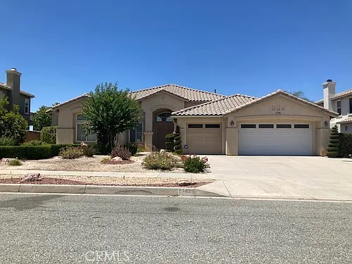 13428 Canyon Crest Rd Photo 1 13428 Canyon Crest Rd Photo 1