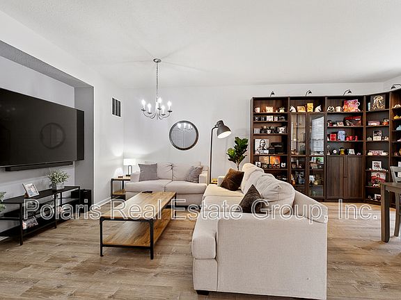 4th image of 9439 Tanhurst Dr