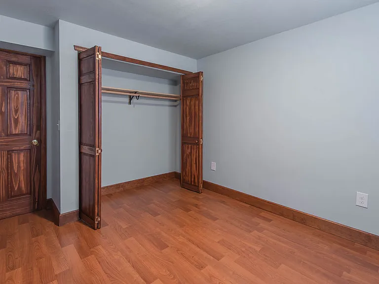 4060 Florence Dr — Photo 30