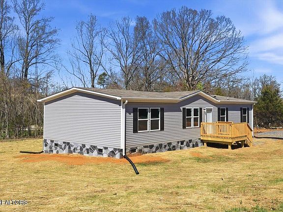 2nd image of 2036 River View Dr