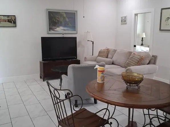 3408 Douglas St #2A, Fort Pierce, FL 34981