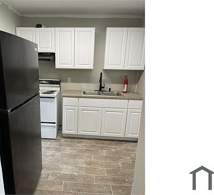 2nd image of 117 Lister St #A