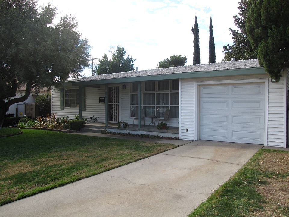 1st image of 2086 Crestview Ave